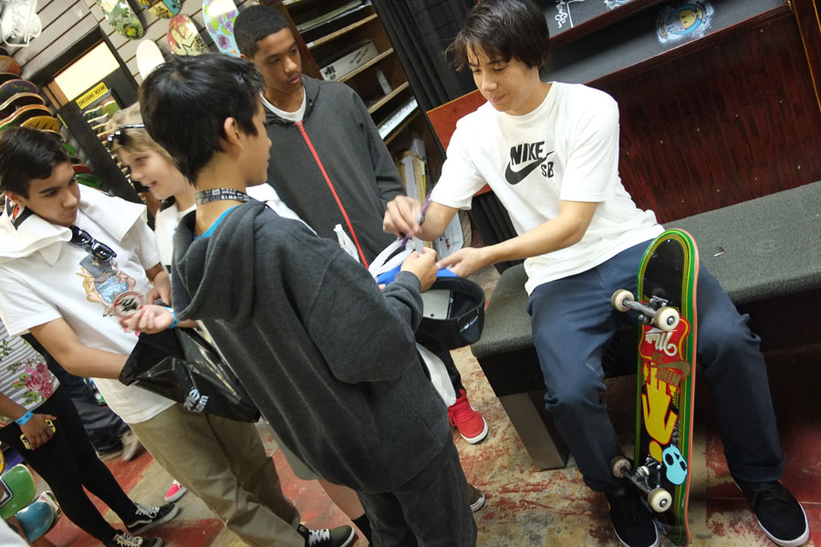 Malto's got a line for signatures in the Shop